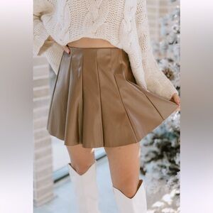 Baby Pink Sleek Edges Tan Taupe Faux Leather Pleated Mini Skirt Skort NWT